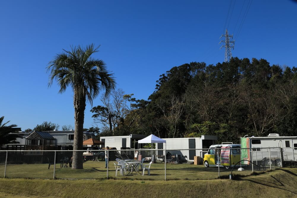 DOX FIELD “Southern Valley” - DOX GARDEN 遠景